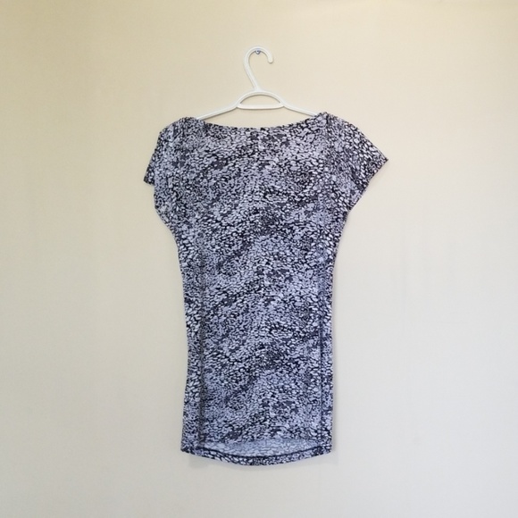 🌹Printed scoop neck top - Picture 3 of 3